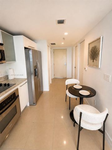 185 SW 7th St 2706, Miami, FL 33130