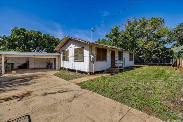 84-849 Fricke Street, Waianae, HI 96792