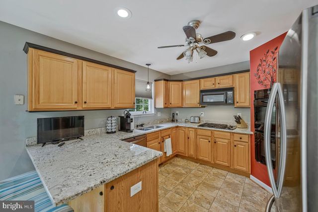 40220 GOLDEN BEACH RD, Mechanicsville, MD 20659