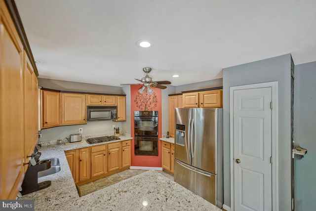40220 GOLDEN BEACH RD, Mechanicsville, MD 20659
