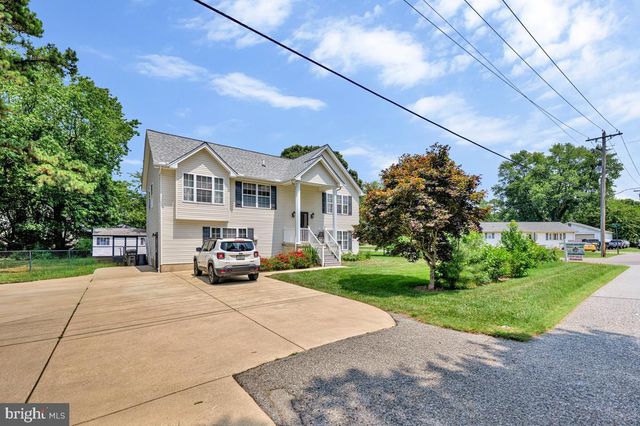 40220 GOLDEN BEACH RD, Mechanicsville, MD 20659