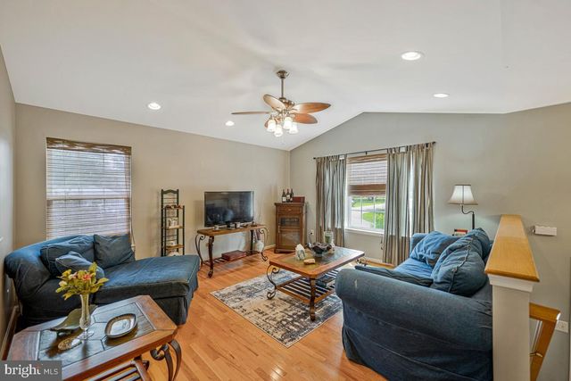 40220 GOLDEN BEACH RD, Mechanicsville, MD 20659