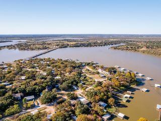 6927 County Road 569, Brownwood, TX 76801