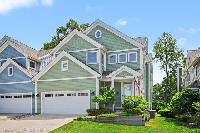 307 River Wood Trail S 2, Milford Village, MI 48381