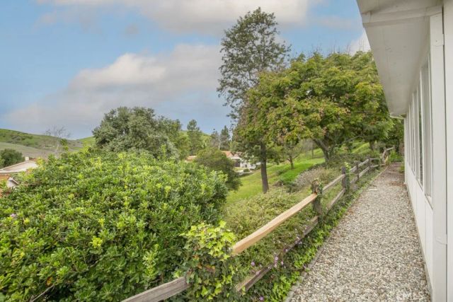 5231 Moya, Laguna Woods, CA 92637