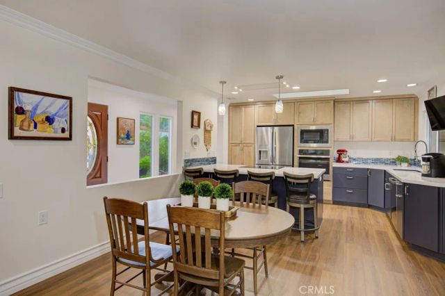 5231 Moya, Laguna Woods, CA 92637