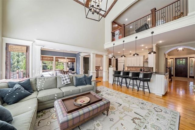 14204 Bluejacket Street, Overland Park, KS 66221
