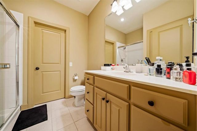 14204 Bluejacket Street, Overland Park, KS 66221