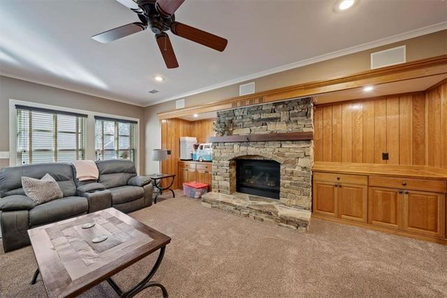 14204 Bluejacket Street, Overland Park, KS 66221