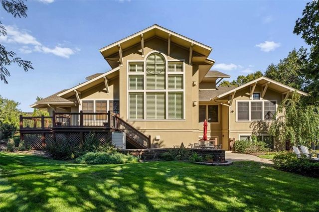 14204 Bluejacket Street, Overland Park, KS 66221