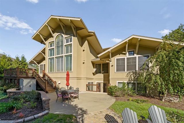14204 Bluejacket Street, Overland Park, KS 66221