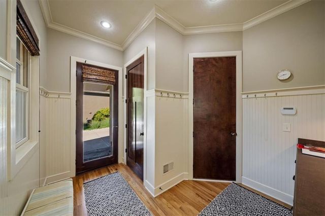 14204 Bluejacket Street, Overland Park, KS 66221