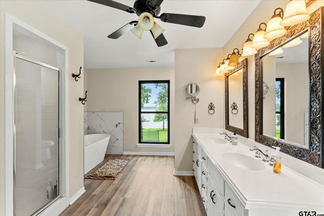 7016 FM 3054, Malakoff, TX 75148