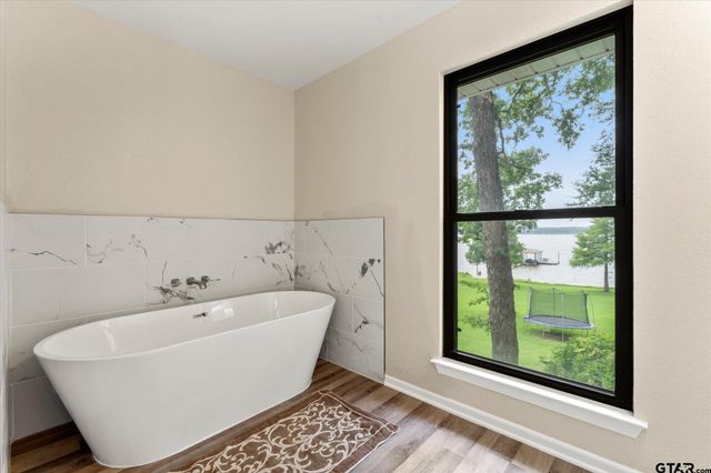 7016 FM 3054, Malakoff, TX 75148