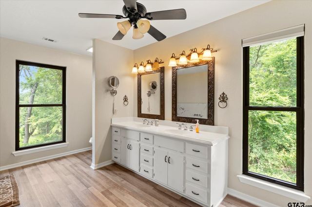 7016 FM 3054, Malakoff, TX 75148