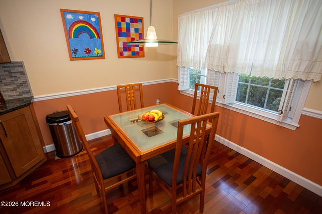 113 Woodmere Drive 502, Parlin, NJ 08859