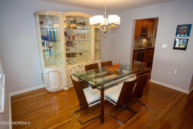 113 Woodmere Drive 502, Parlin, NJ 08859