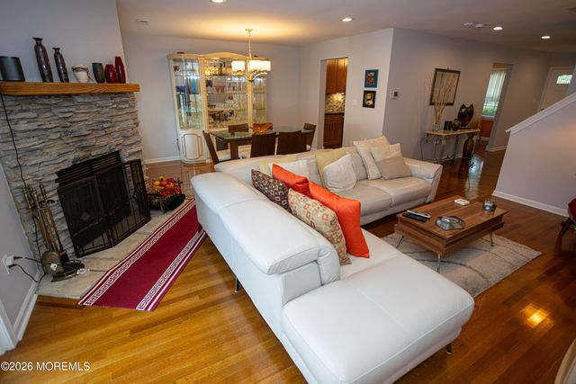 113 Woodmere Drive 502, Parlin, NJ 08859