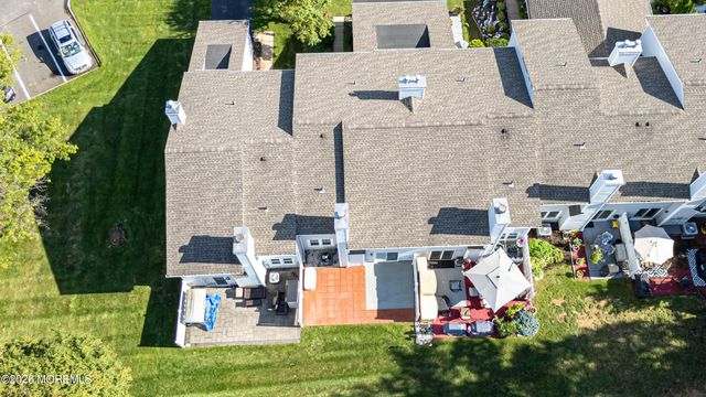113 Woodmere Drive 502, Parlin, NJ 08859