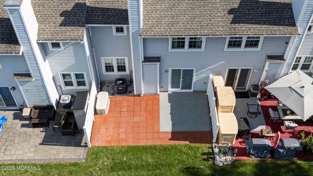 113 Woodmere Drive 502, Parlin, NJ 08859