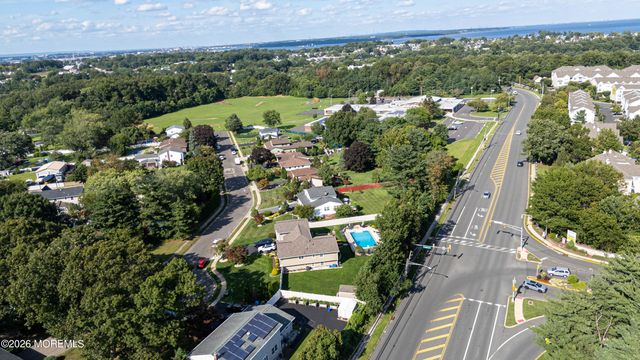 113 Woodmere Drive 502, Parlin, NJ 08859