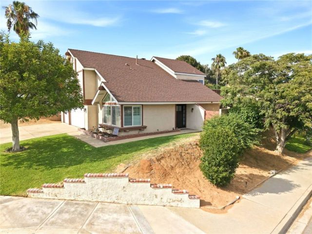 8450 Tamarind, Jurupa Valley, CA 92509