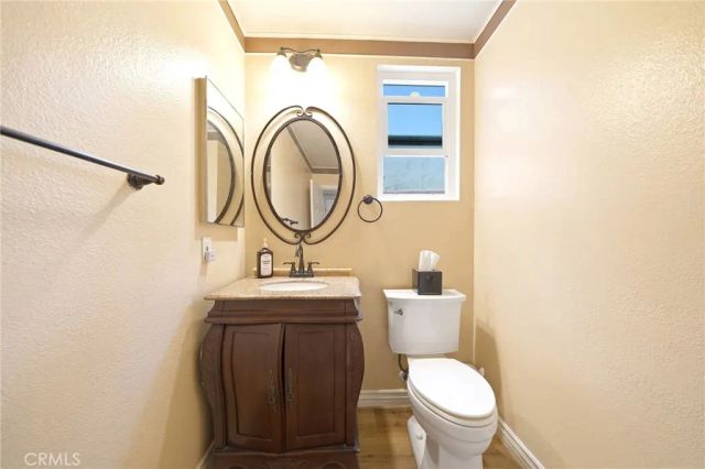 8450 Tamarind, Jurupa Valley, CA 92509