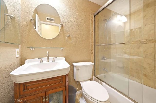 8450 Tamarind, Jurupa Valley, CA 92509