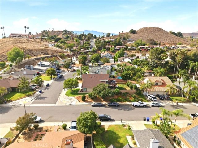 8450 Tamarind, Jurupa Valley, CA 92509