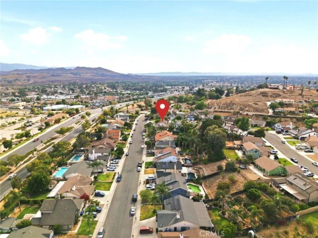 8450 Tamarind, Jurupa Valley, CA 92509