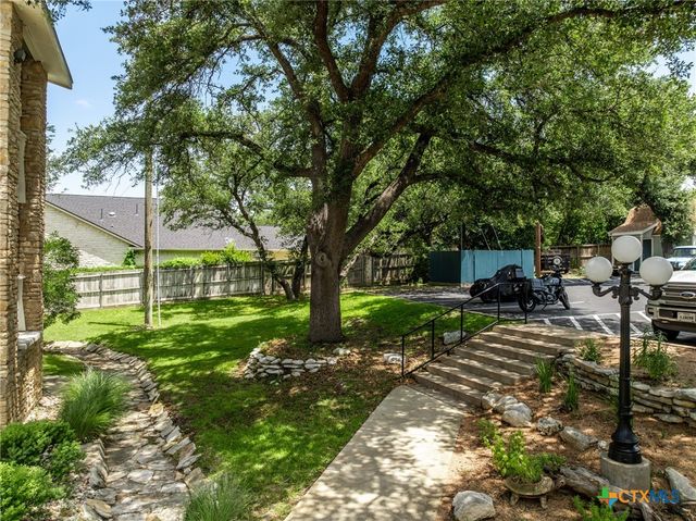 2 Cliffhouse Drive 208, Belton, TX 76513