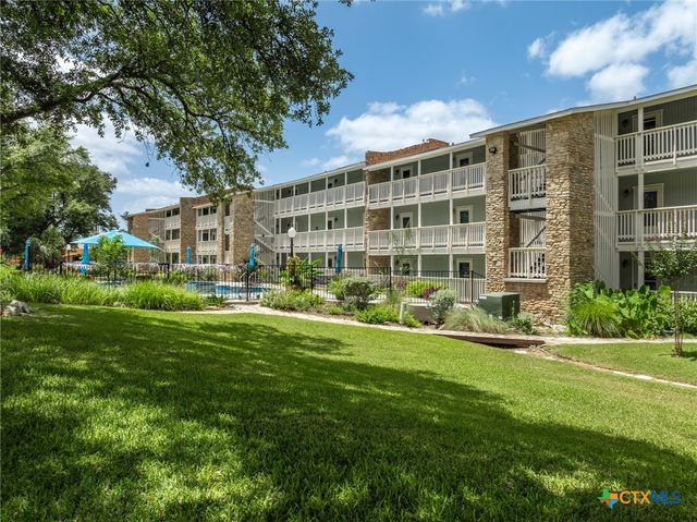 2 Cliffhouse Drive 208, Belton, TX 76513