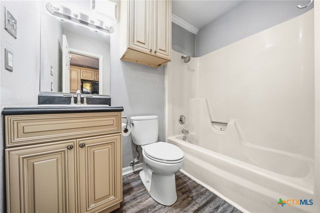 2 Cliffhouse Drive 208, Belton, TX 76513