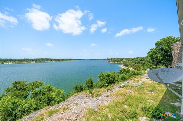 2 Cliffhouse Drive 208, Belton, TX 76513