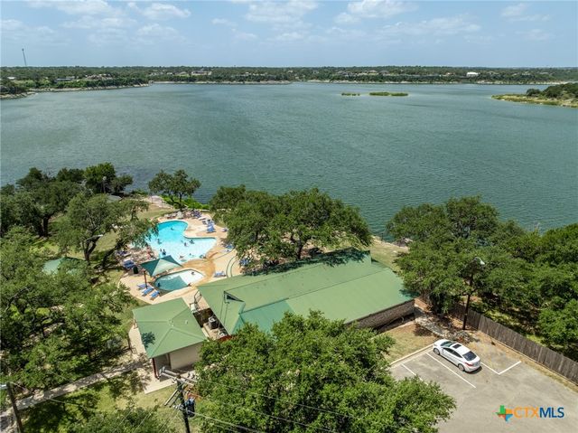 2 Cliffhouse Drive 208, Belton, TX 76513