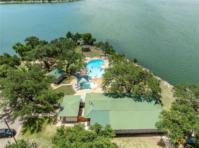2 Cliffhouse Drive 208, Belton, TX 76513