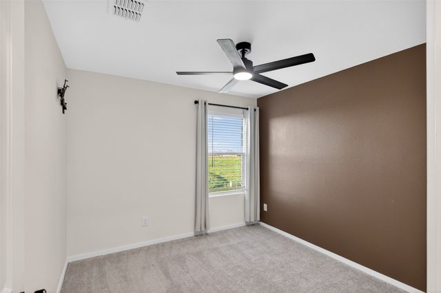 6201 Tilden Avenue, Pilot Point, TX 76258