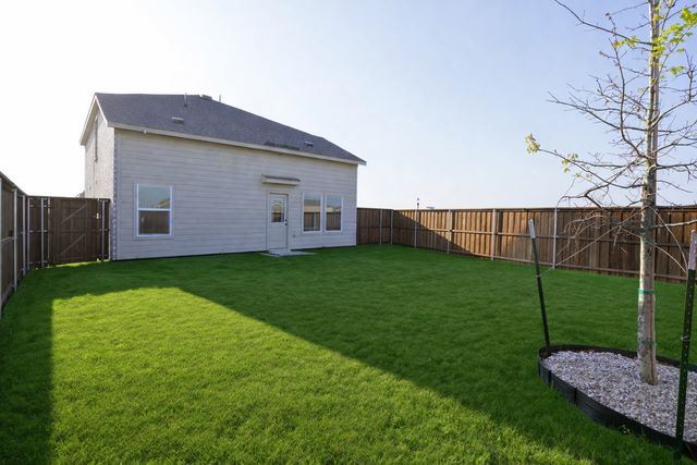 6201 Tilden Avenue, Pilot Point, TX 76258