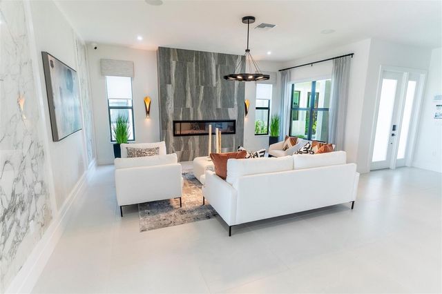 12660 SOLANA BAY Circle, Palm Beach Gardens, FL 33412