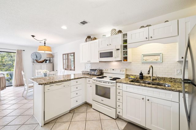 3799 E County Highway 30A F-6, Santa Rosa Beach, FL 32459