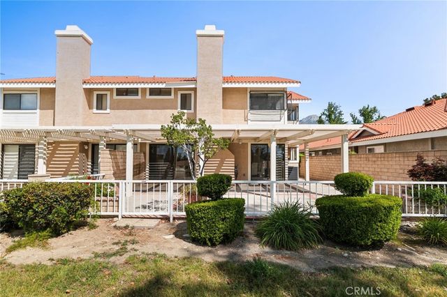 1244 Winged Foot, Upland, CA 91786