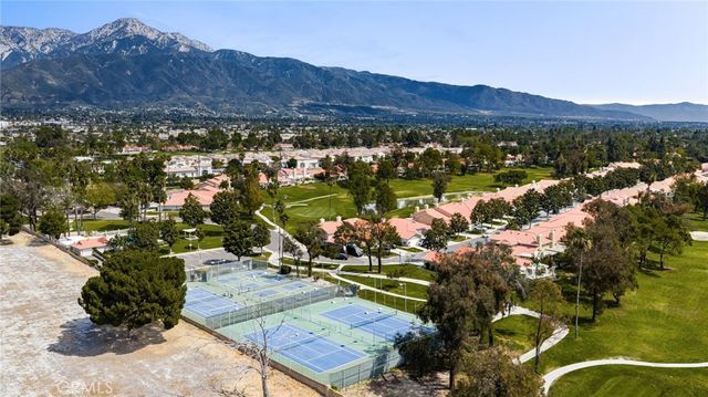 1244 Winged Foot, Upland, CA 91786