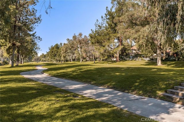1244 Winged Foot, Upland, CA 91786