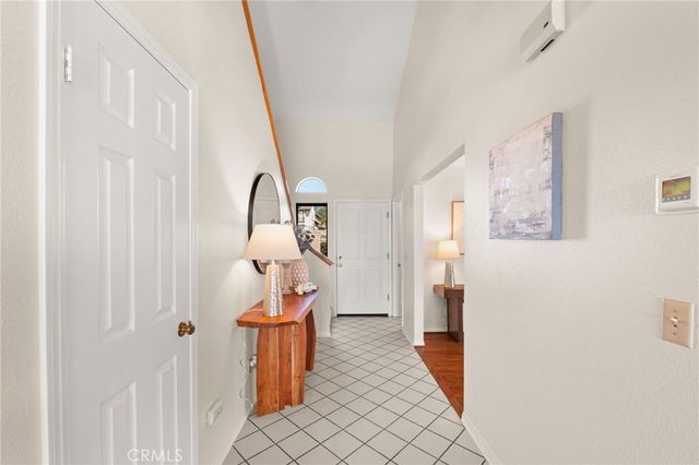 1244 Winged Foot, Upland, CA 91786