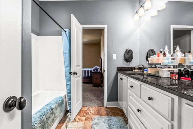 3025 Redrock Road, Little Rock, AR 72210