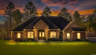 3025 Redrock Road, Little Rock, AR 72210