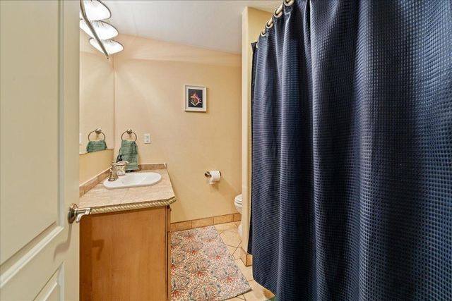 1055 LADESSA LOOP, North Pole, AK 99705