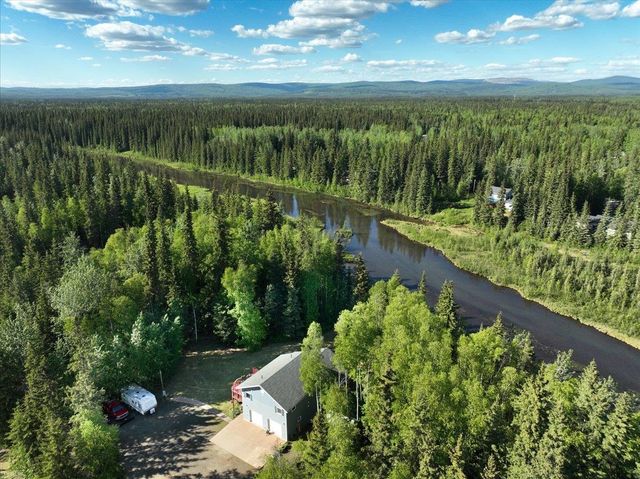 1055 LADESSA LOOP, North Pole, AK 99705