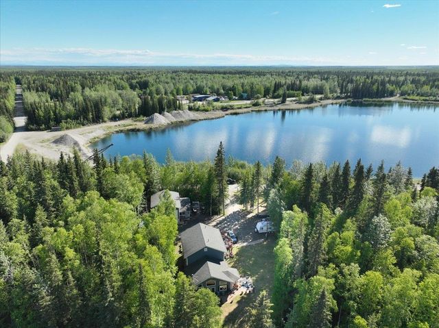1055 LADESSA LOOP, North Pole, AK 99705