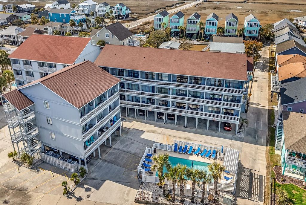 627 N Waccamaw Dr Unit 204, Garden City Beach, SC 29576 — exterior